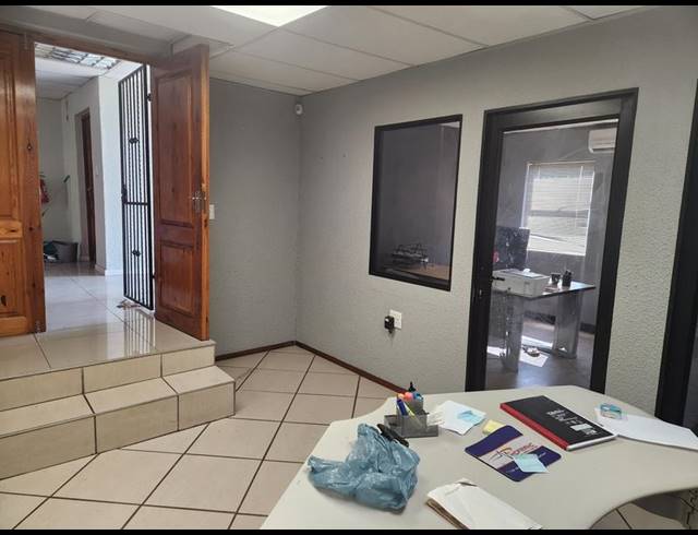 OFFICE PROPERTY TO RENT IN NORTHGATE